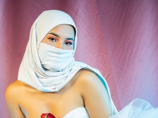 Chat vidéo érotique Nayla-samira