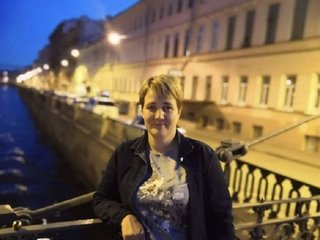 Chat vidéo érotique NensiMatty