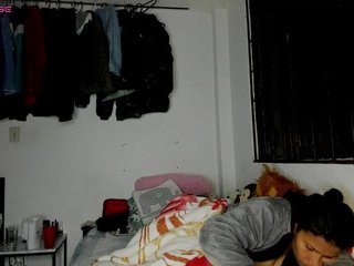Chat vidéo érotique nenita-horny
