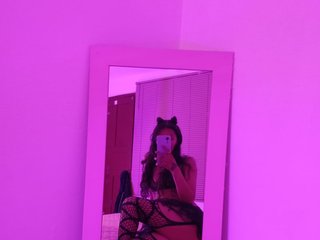 Chat vidéo érotique Nicolee03