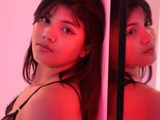 Chat vidéo érotique NicoleHills