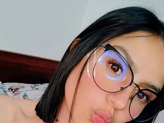 Chat vidéo érotique NicoleParker99