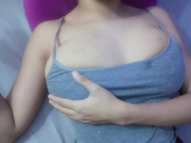 Photos Dolly_dolly Give me boost guys