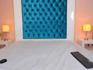 Chat vidéo érotique NicoleWesleyy