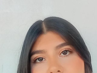 Chat vidéo érotique NicolleDiaz