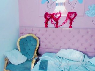 Chat vidéo érotique NicolleRossee