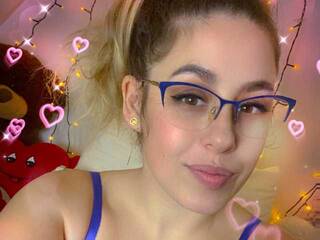 Chat vidéo érotique NicollSweetXo