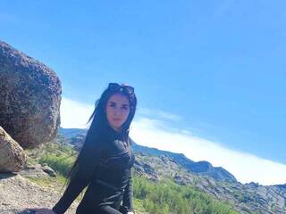 Chat vidéo érotique Nika-Marrkinson