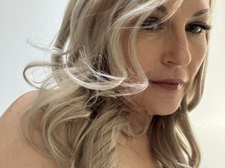 Chat vidéo érotique NikitaLuna6969