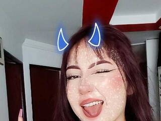 Chat vidéo érotique niky-cherry