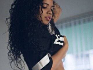 Chat vidéo érotique NikyyVega