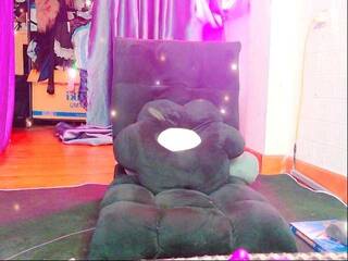 Chat vidéo érotique Nina0206