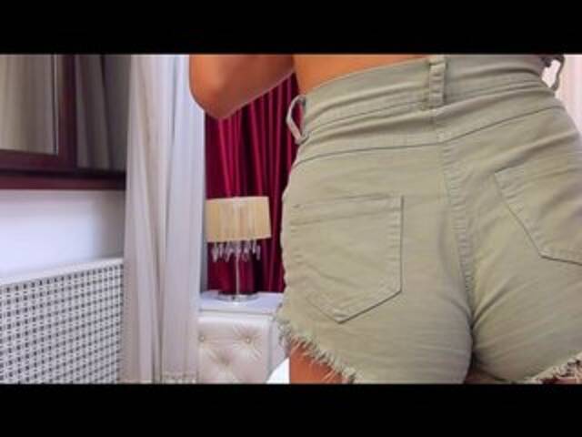 Captures d'écran de diffusion NinaCrystal