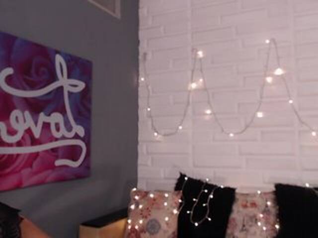 Captures d'écran de diffusion NinnaMonroe