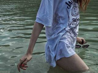 Chat vidéo érotique Octavia-_-