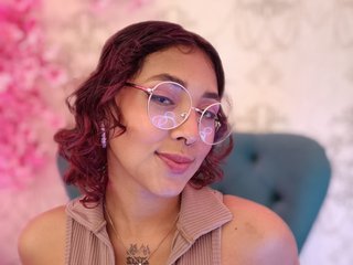 Chat vidéo érotique Oliv-Jones