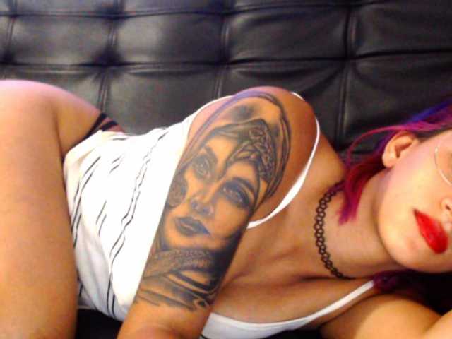 Captures d'écran de diffusion PaigeThomson