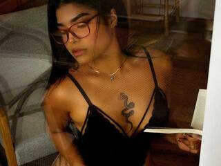 Chat vidéo érotique Pamela-Moreno