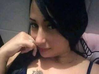 Chat vidéo érotique PamelaJake