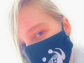 Chat vidéo érotique Pandochka18