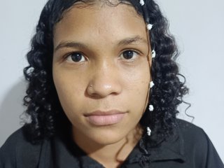 Chat vidéo érotique paola-03