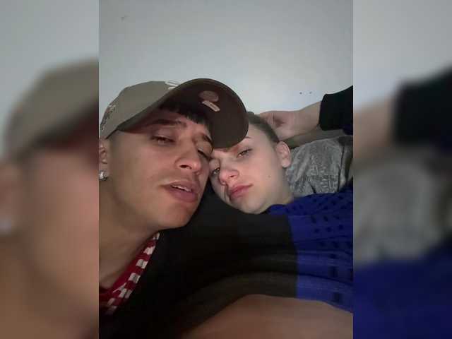 Captures d'écran de diffusion Parejacaliente6669