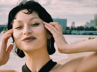 Chat vidéo érotique Petit-Fairy