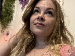 Chat vidéo érotique peachykat