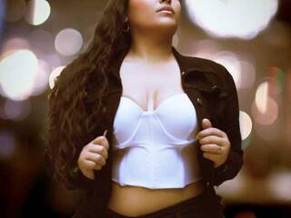 Chat vidéo érotique Perlajoones