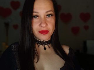 Chat vidéo érotique PetiteBrunieX