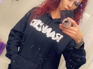 Chat vidéo érotique DesiMeow