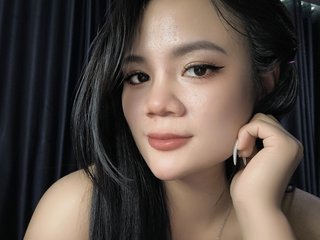 Chat vidéo érotique Pham