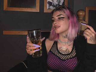 Chat vidéo érotique Pink-Barbie