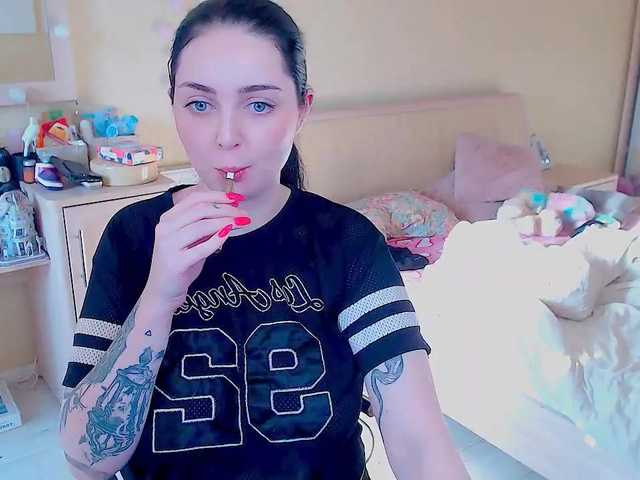 Photos pinkiepie1997 welcome guys! Lets talk :) in group only dance and teasing :) all show in pvt