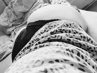 Chat vidéo érotique Pirozhenkaa