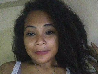 Chat vidéo érotique Pisouna