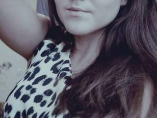 Chat vidéo érotique pisyakira1