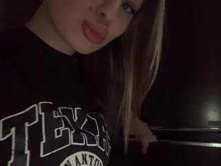 Chat vidéo érotique Polichkaaaa