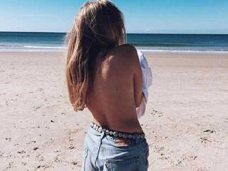 Chat vidéo érotique pollyshy