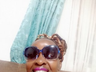 Chat vidéo érotique Popluv250