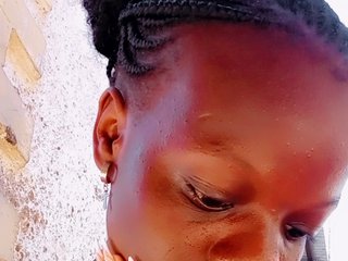 Chat vidéo érotique pretttcandy12