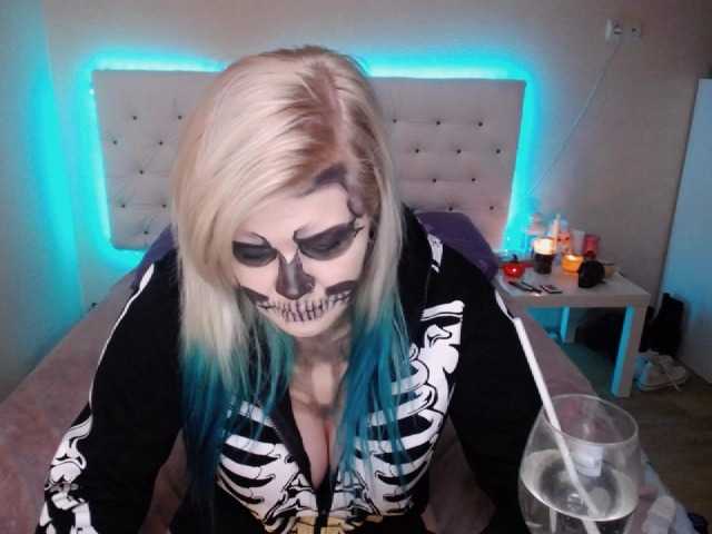 Captures d'écran de diffusion PrettyandNaug