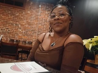 Chat vidéo érotique PrettyBrown