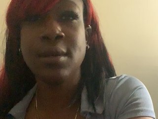 Chat vidéo érotique PrettyDoubleG