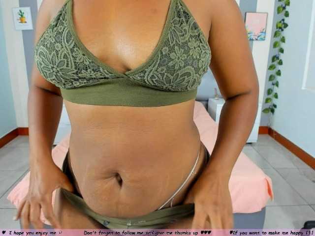 Photos PreytonLeon Hi, I'm a new mommy, I want to meet you and play with you - Multi-Goal : suck toy hard #milf #new #natural #ebony #dildo #OhMiBod
