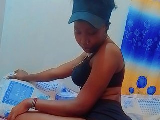 Chat vidéo érotique Proudforyou