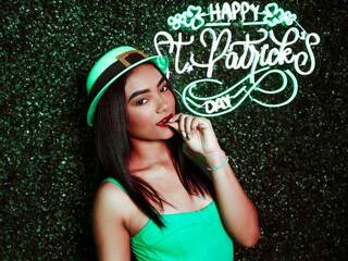 Chat vidéo érotique PryanKabell