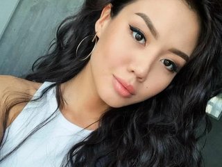 Chat vidéo érotique Queendy