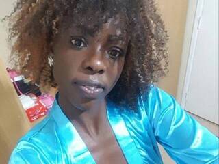 Chat vidéo érotique queenjess