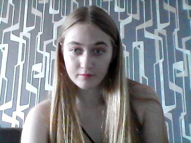 Captures d'écran de diffusion QweenElsa